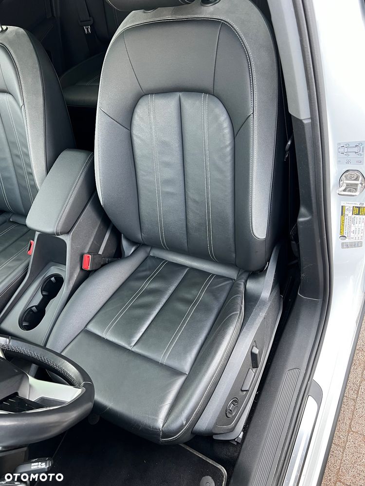 Audi Q4 e-tron 50 quattro - 10