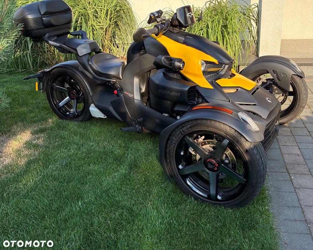 Can-Am Ryker - 3