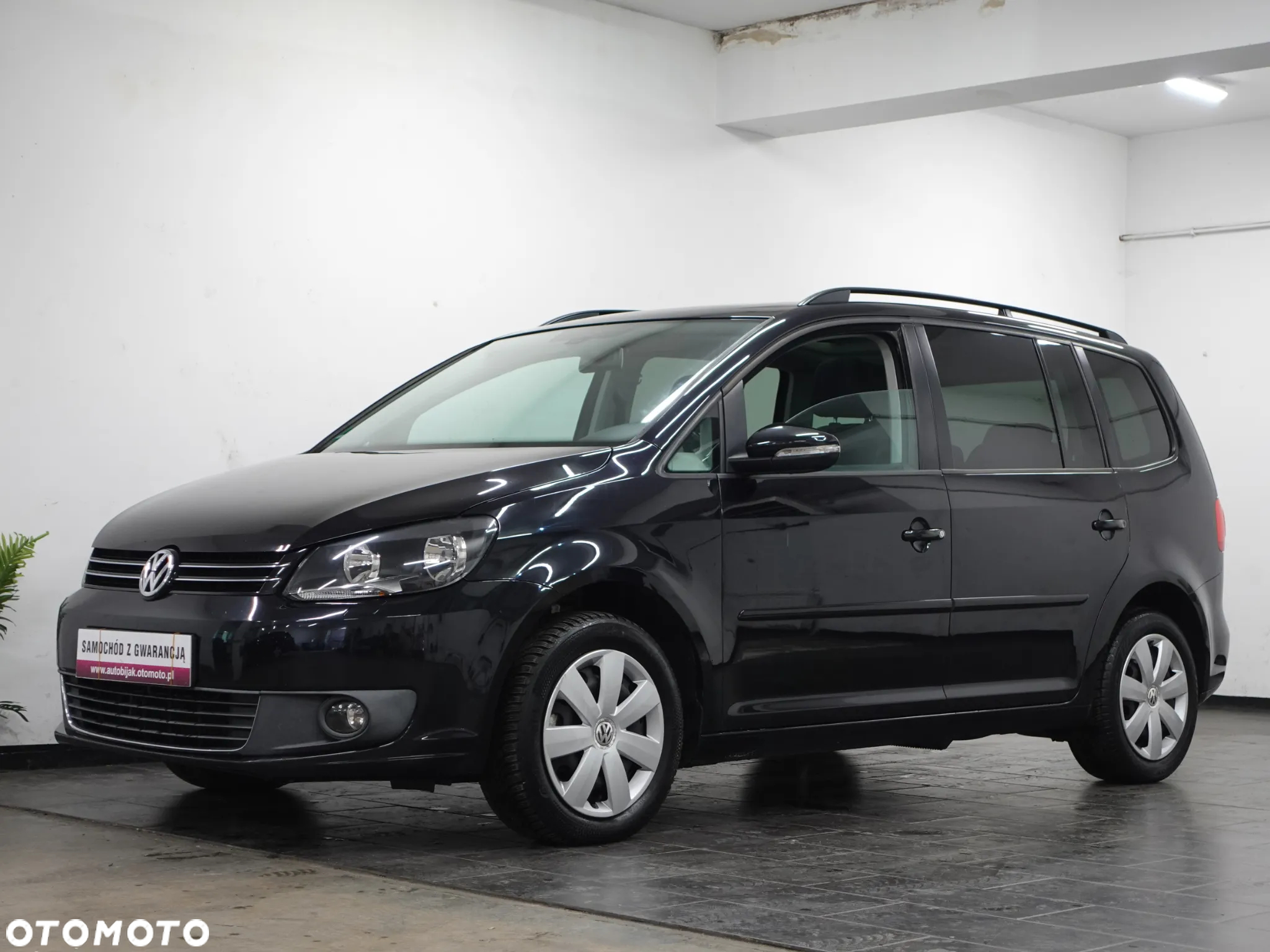 Volkswagen Touran 2.0 TDI DPF Comfortline - 4