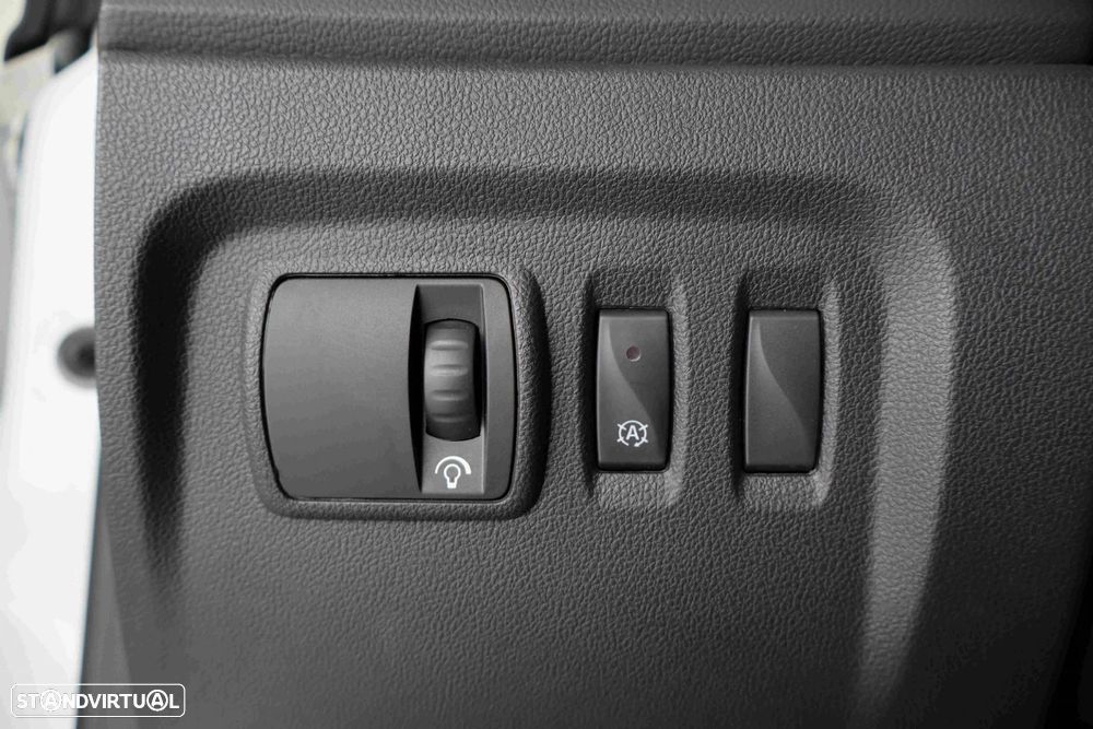 Renault Captur 1.5 dCi Exclusive - 24