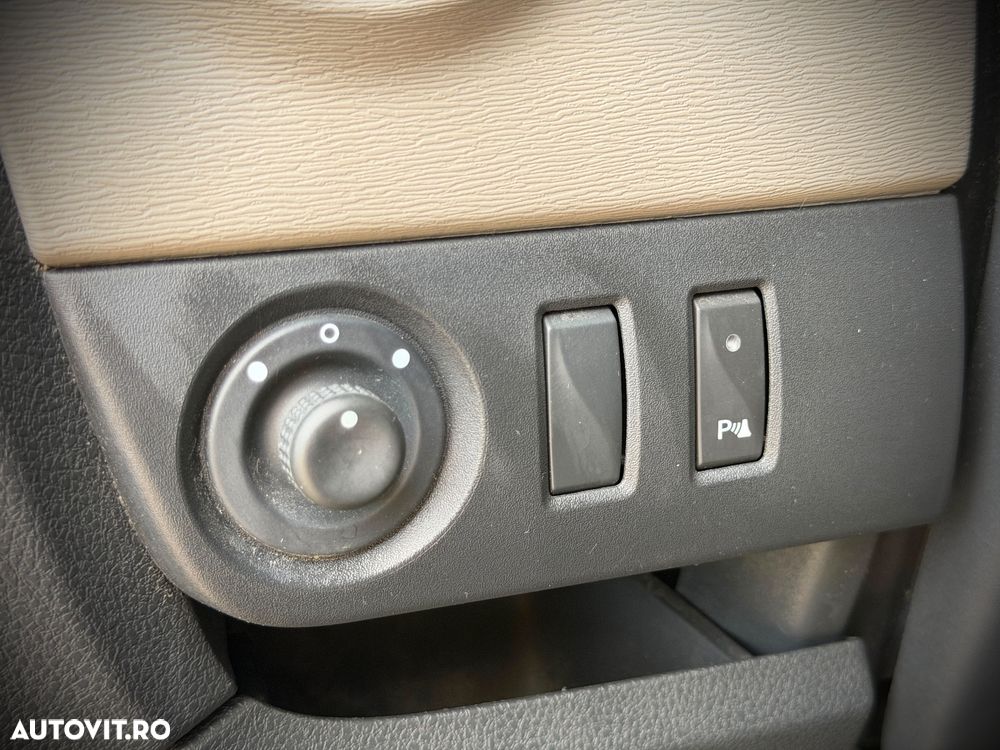 Dacia Lodgy 1.5 dCi 109 CP Laureate - 28