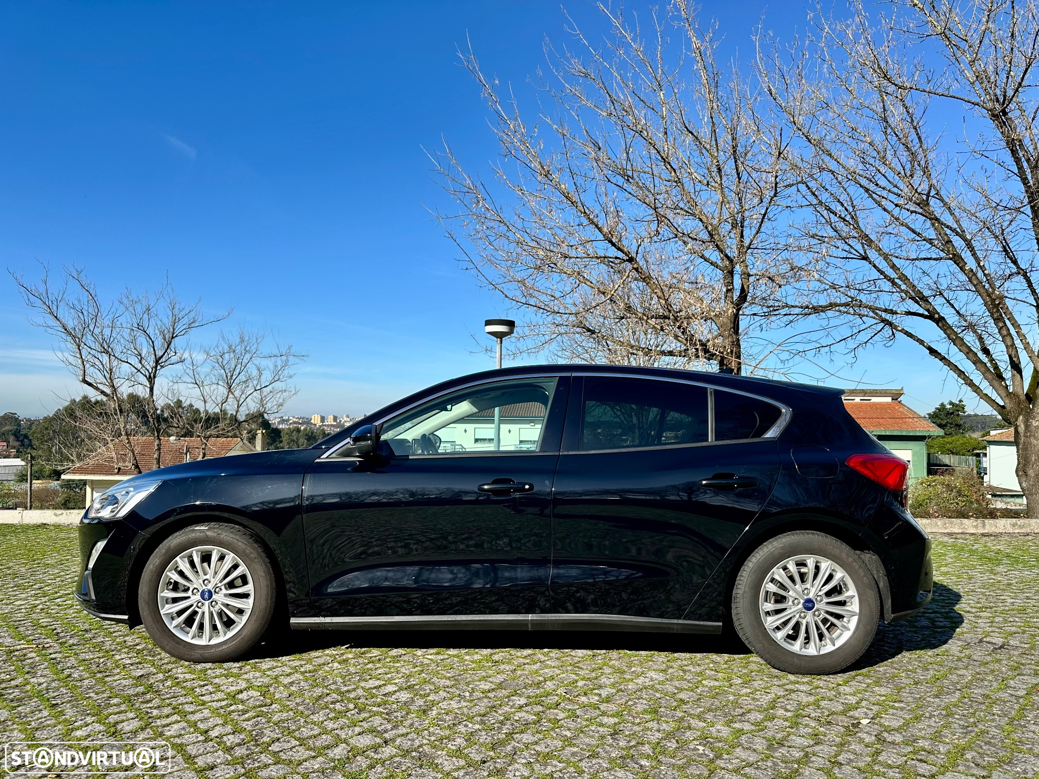 Ford Focus 1.0 EcoBoost Titanium - 3