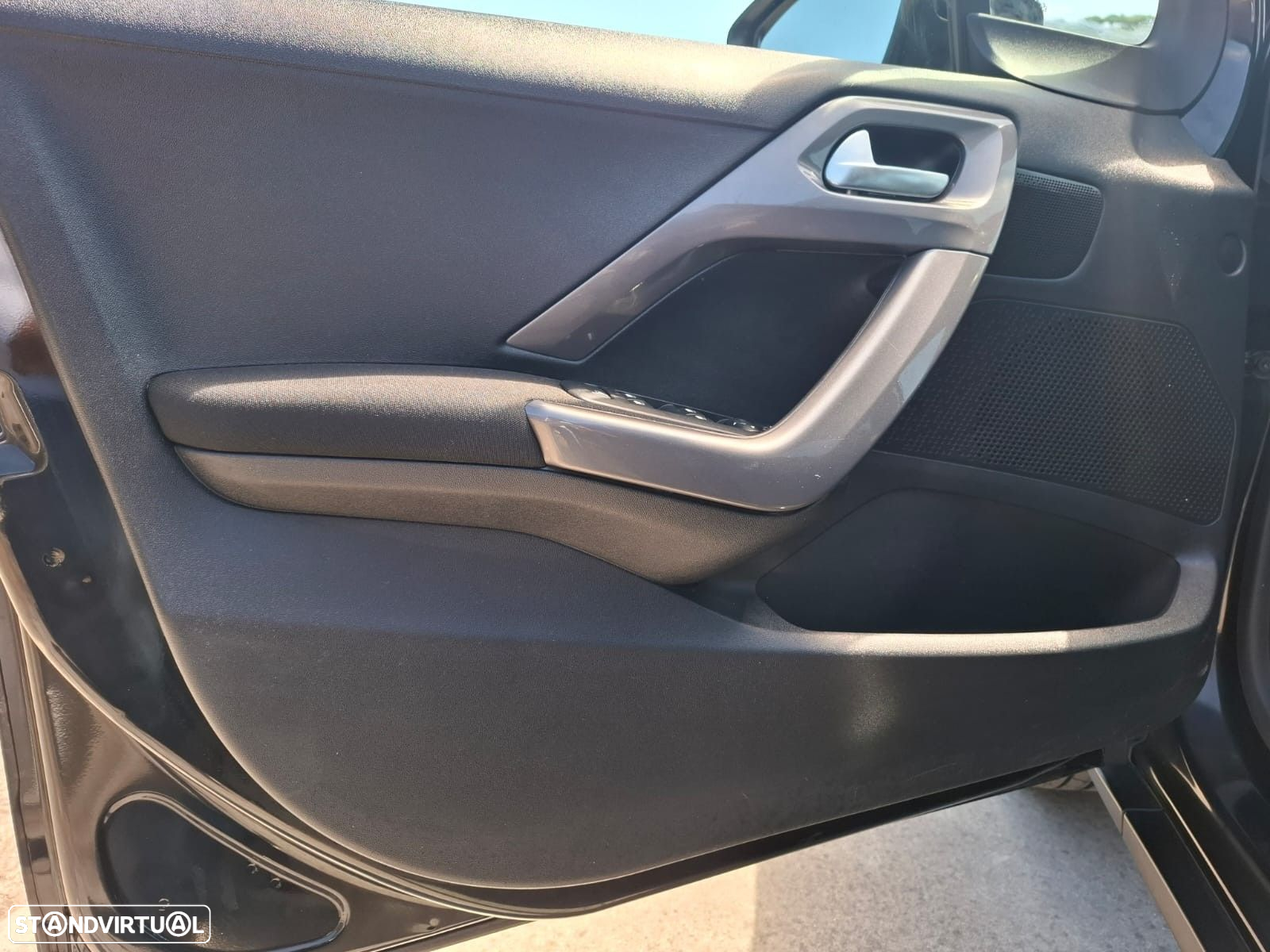 Peugeot 2008 1.2 PureTech Active - 40