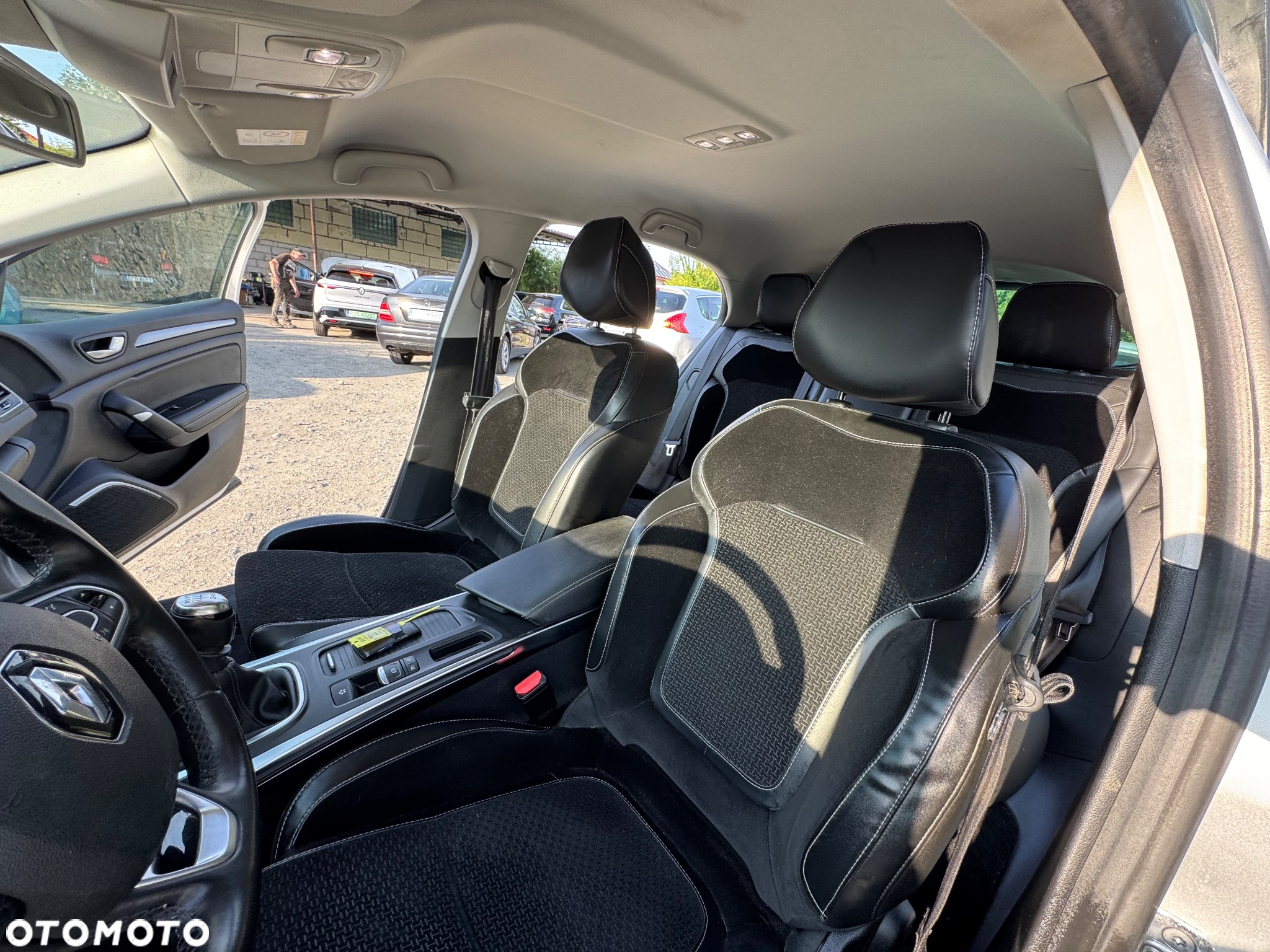Renault Megane ENERGY dCi 130 BUSINESS - 17
