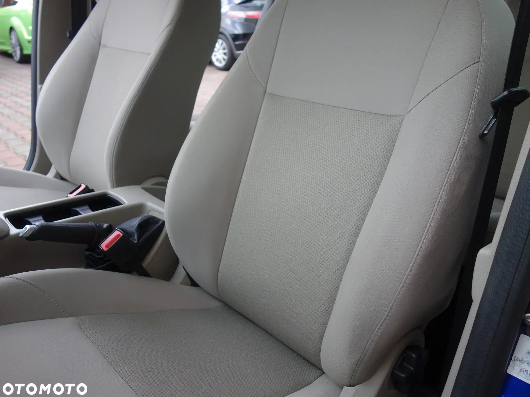 Ford Focus 1.6 Platinium X - 26