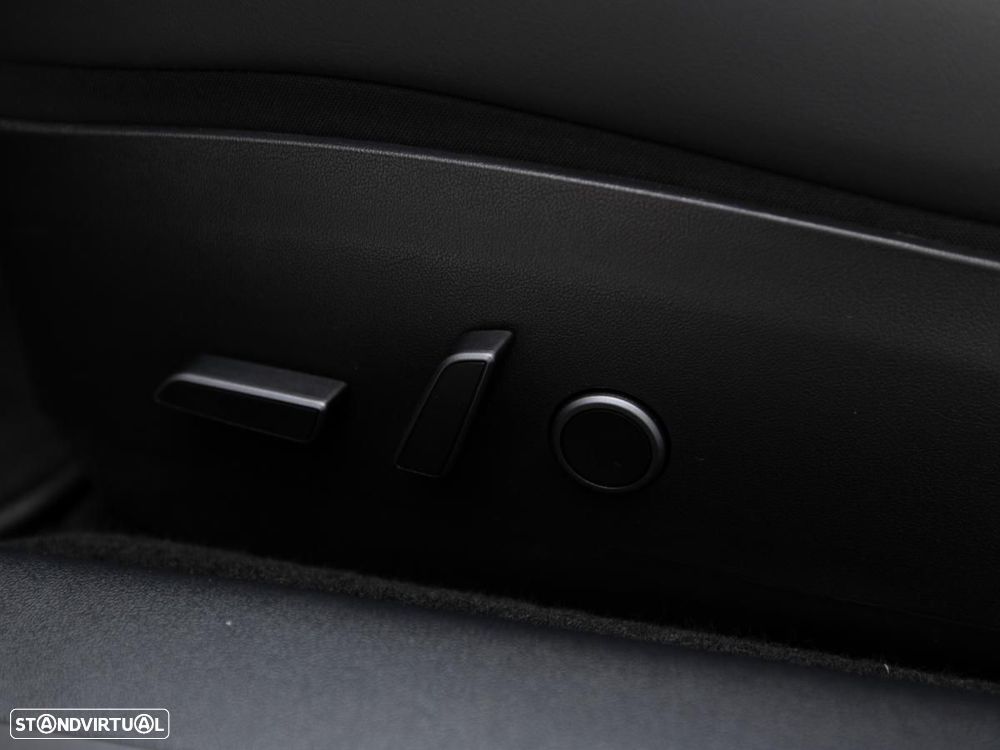 Tesla Model 3 Long-Range Dual Motor AWD - 15