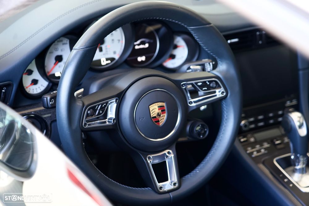 Porsche 911 (991) Turbo S PDK - 28
