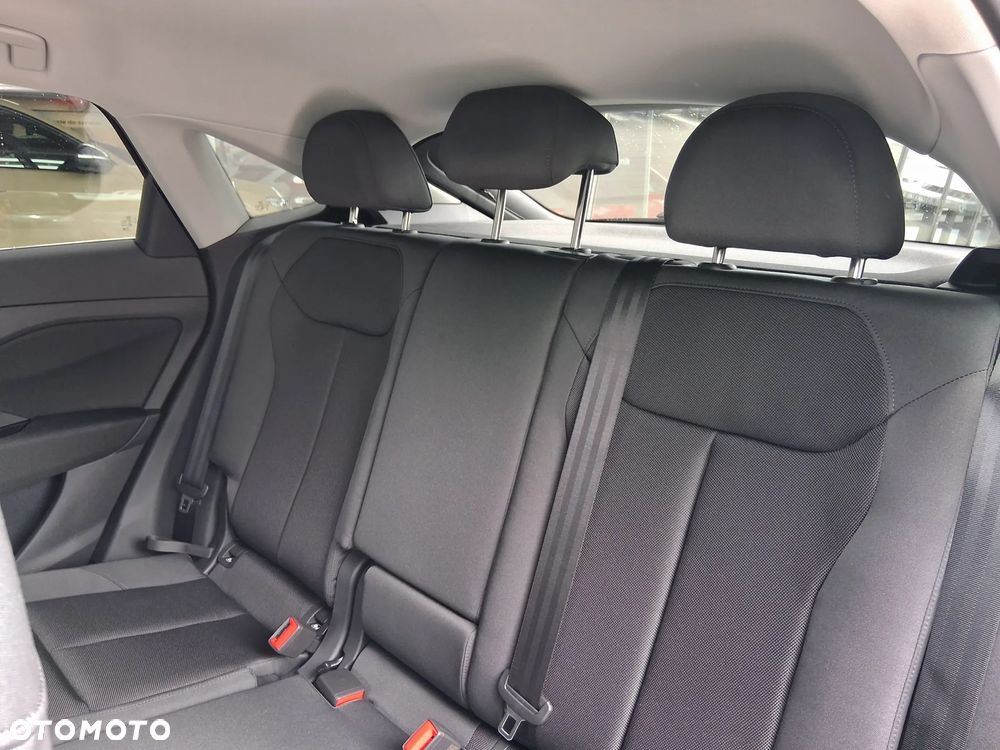 Audi Q3 Sportback - 9