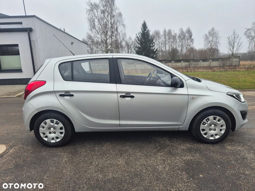 Hyundai i20 1.2 - 7