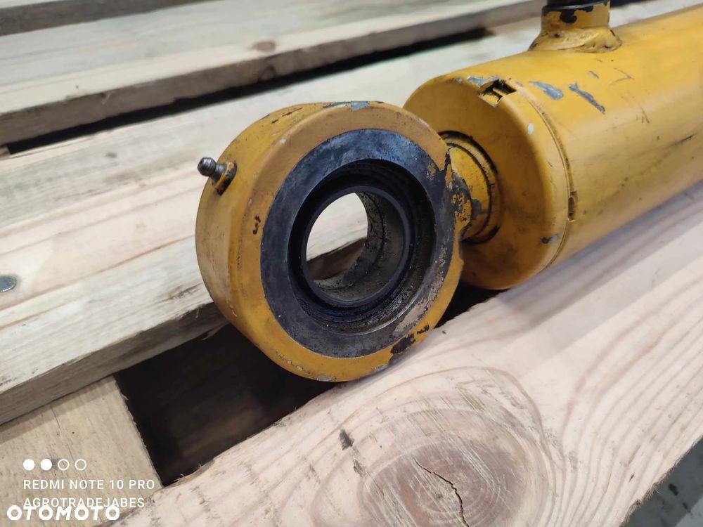 SIłownik wychyłu łyżki Zettelmeyer ZL602 - 7