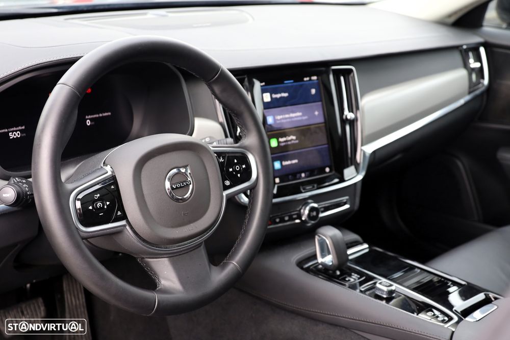 Volvo V90 2.0 T6 PHEV Plus Dark AWD - 11