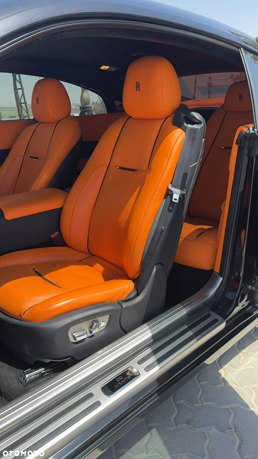 Rolls-Royce Wraith - 22