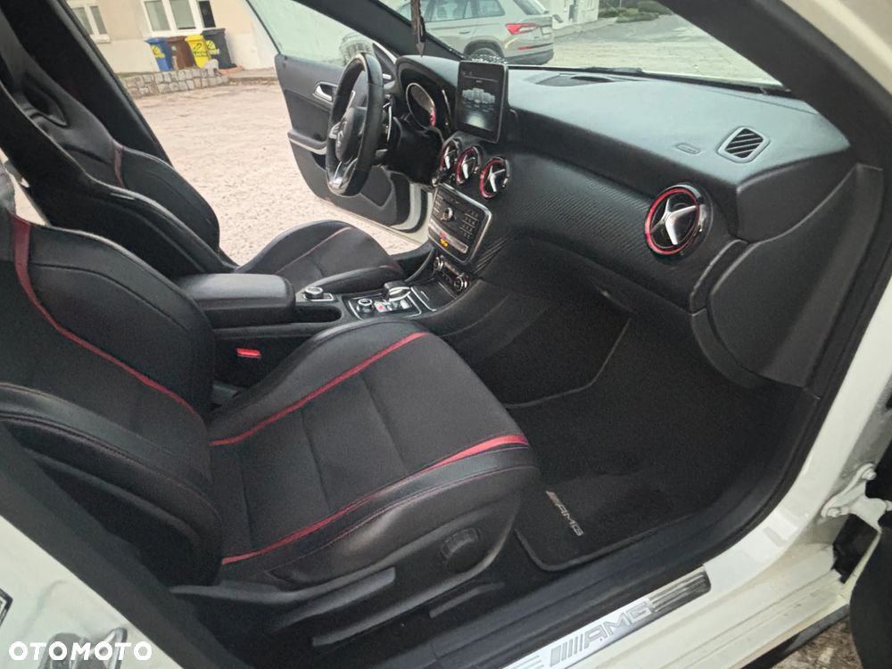 Mercedes-Benz Klasa A AMG 45 4-Matic - 14
