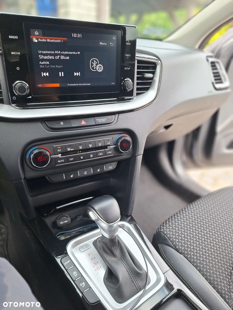 Kia Ceed 1.5 T-GDI DCT7 OPF Vision - 11