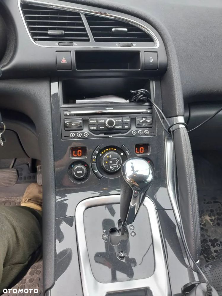 Peugeot 3008 - 8