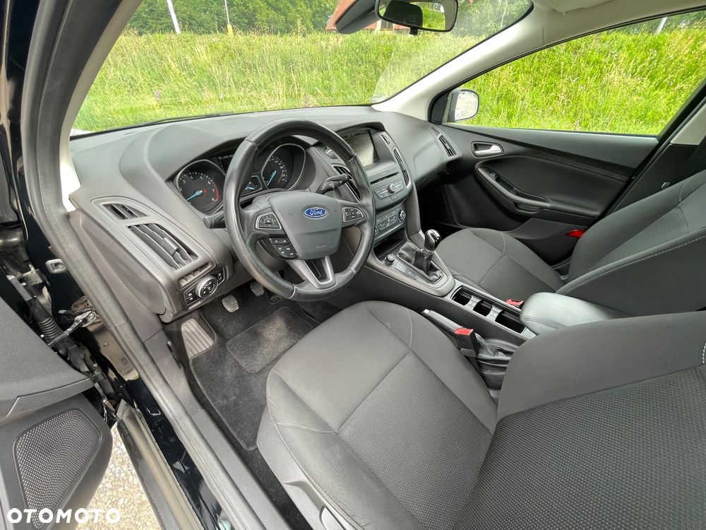 Ford Focus 1.0 EcoBoost Start-Stopp-System COOL&CONNECT DESIGN - 11