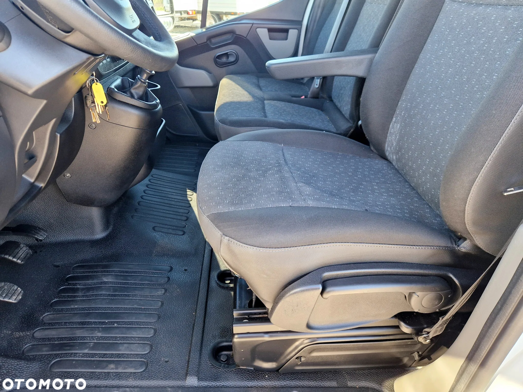 Opel OPEL MOVANO 2.3 CDTI 136 KONNY  ŚREDNI WYSOKI L2H2 KLIMA WEBASTO 215 T/KM PRZEBIEGU GWARANCJA 2X BOCZNE DRZWI - 12