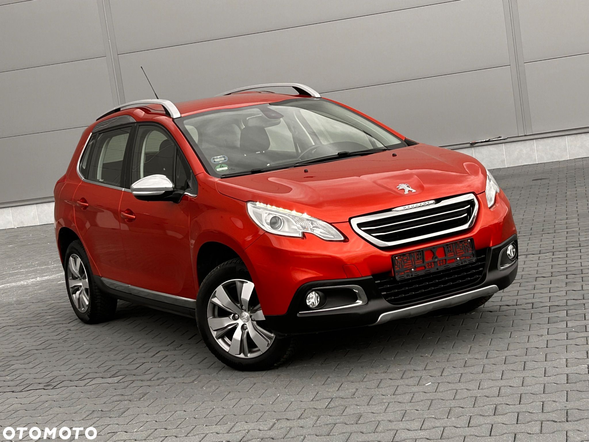 Peugeot 2008 1.6 VTi Allure - 1