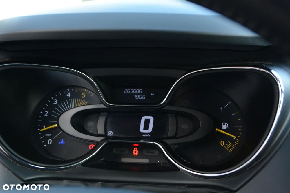 Renault Captur - 14