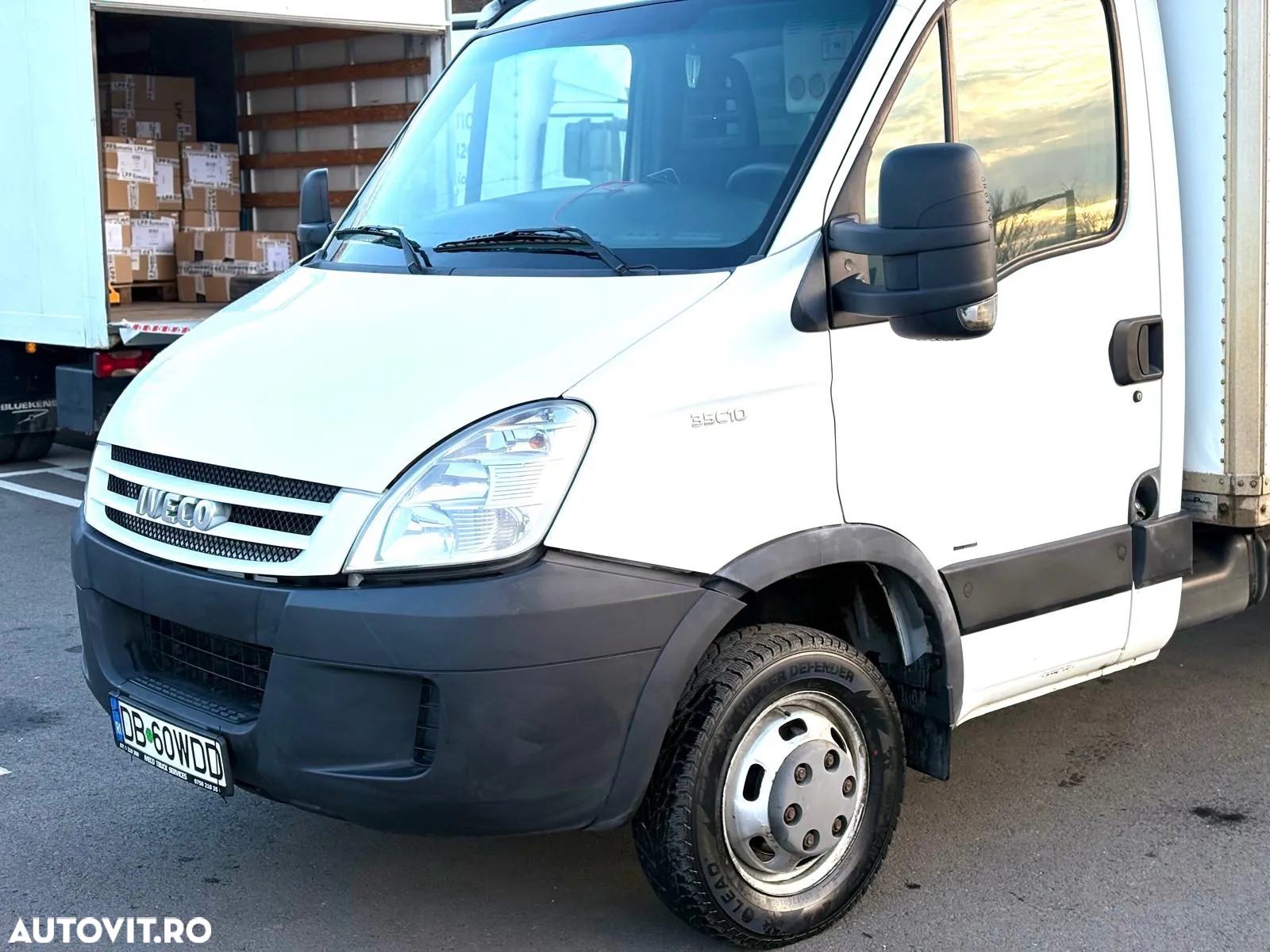 Iveco Daily 35C cu Lift - 24