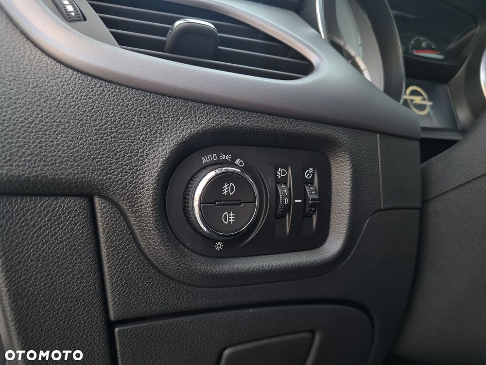 Opel Astra V 1.6 CDTI Enjoy - 11