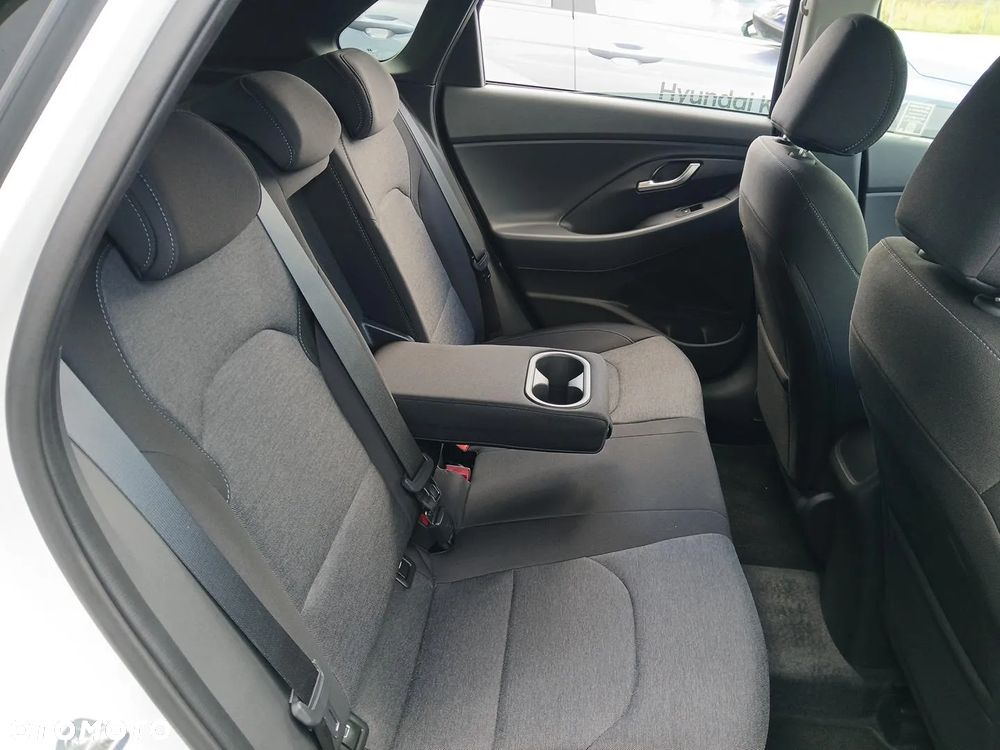 Hyundai i30 1.5 T-GDI 48V Smart DCT - 19