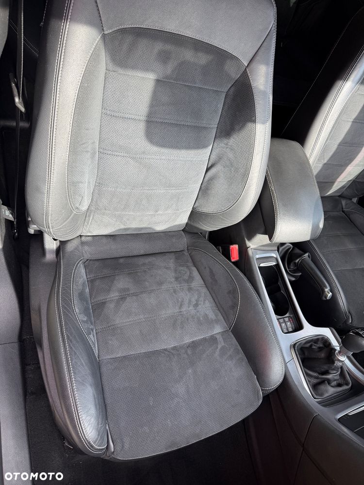 Ford Mondeo 2.0 TDCi Titanium - 22