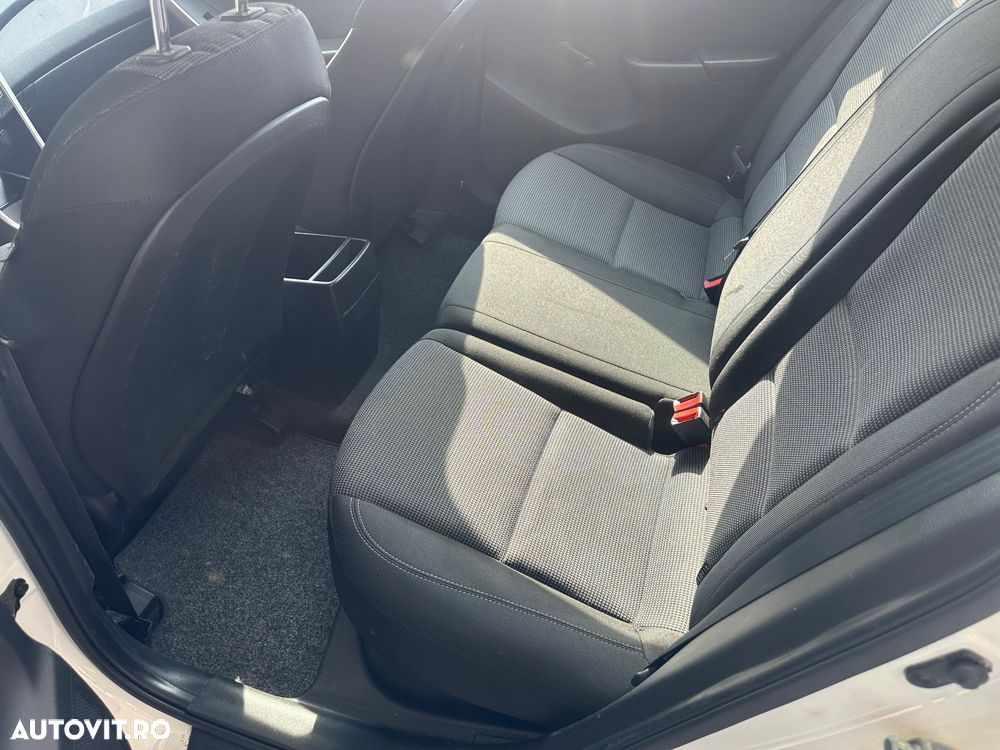 Hyundai i30 1.6 CRDI Classic - 7