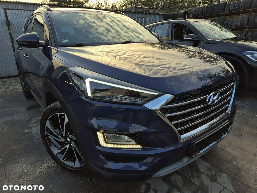 Hyundai Tucson 2.0 CRDI 4WD Automatik Premium - 2