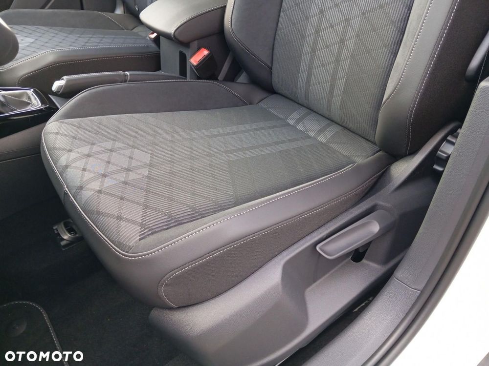 Volkswagen T-Cross - 14