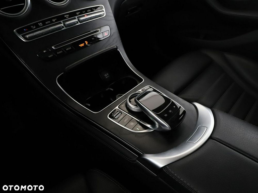Mercedes-Benz GLC 250 4-Matic - 31