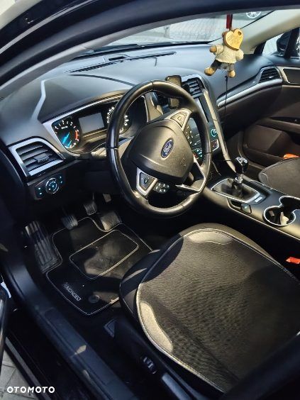 Ford Mondeo - 4