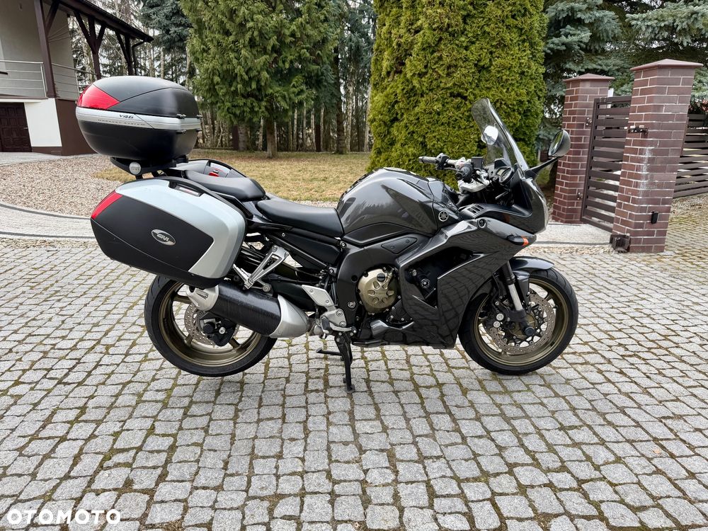 Yamaha FZ - 5