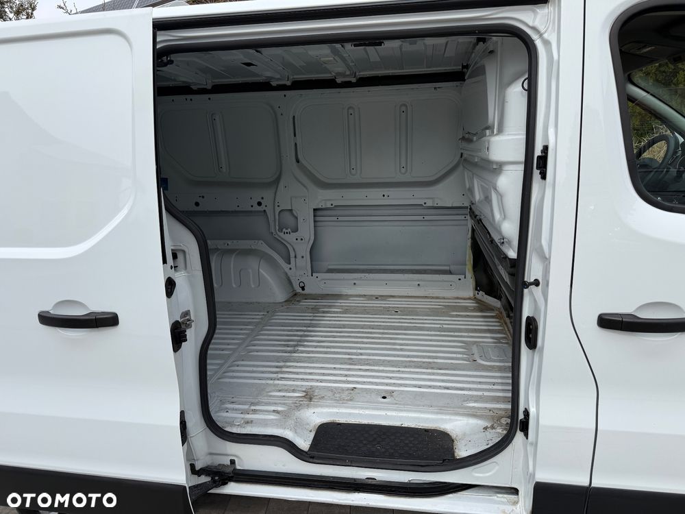 Renault trafić - 19