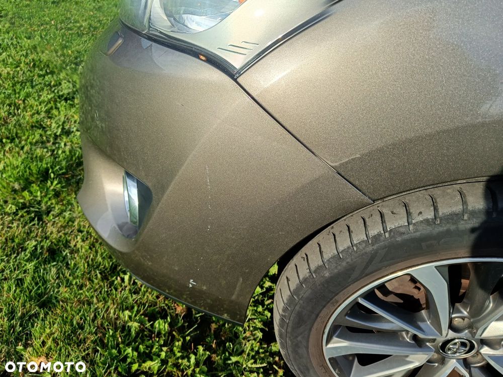 Toyota Verso 1.8 Premium 7os EU6 - 16