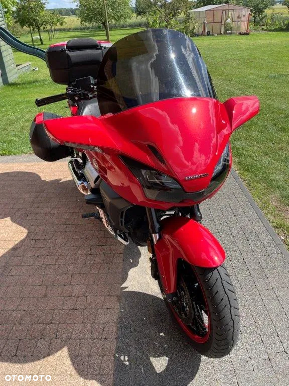 Honda CTX - 13