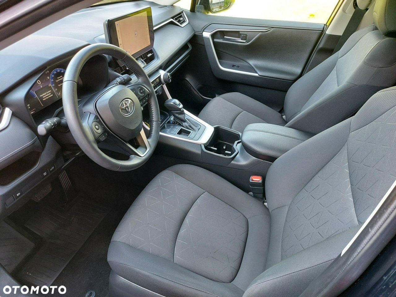 Toyota RAV4 - 19