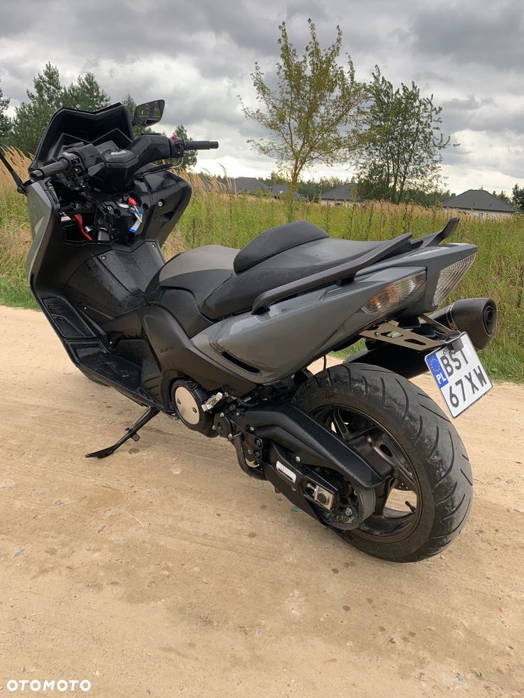 Yamaha Tmax - 2