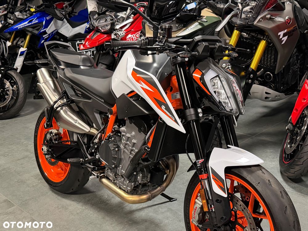 KTM Duke - 21