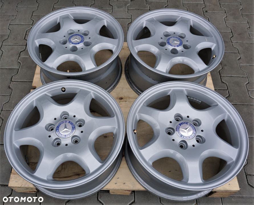 Mercedes 2x16x7-2x16x8/5x112x66,6 ET30-37 F119 - 1