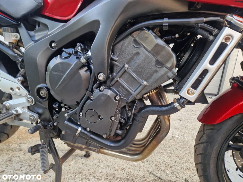 Yamaha FZ6 - 19