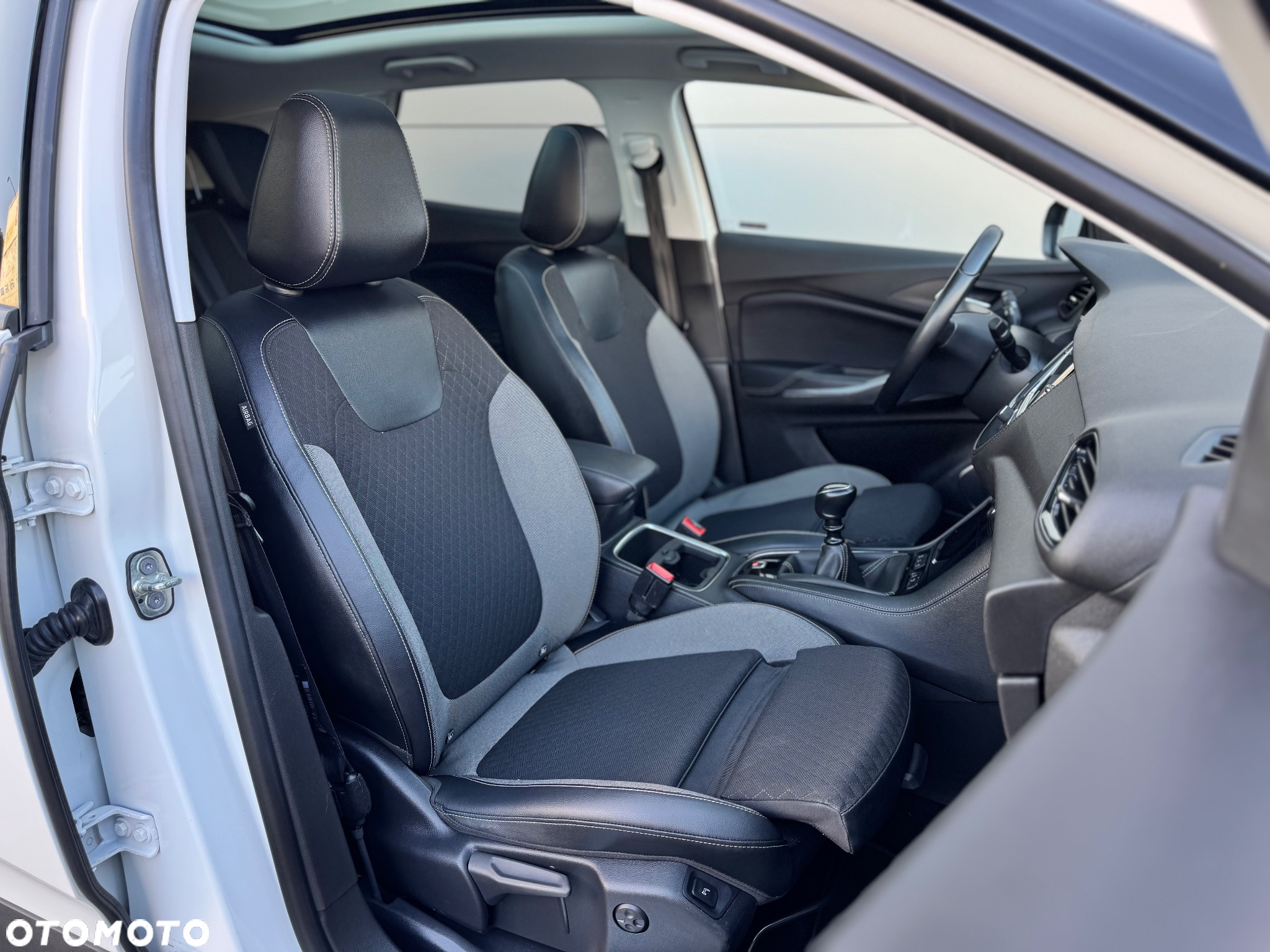 Opel Grandland X 1.6 CDTI Ultimate S&S - 35