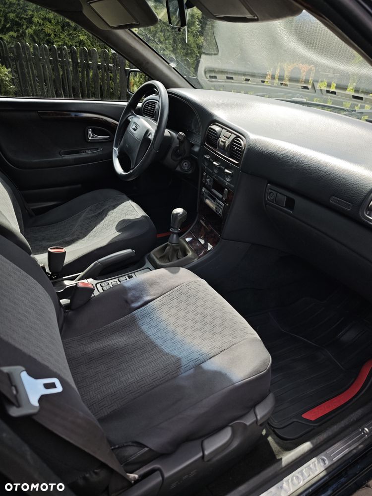 Volvo V40 1.9TD - 10