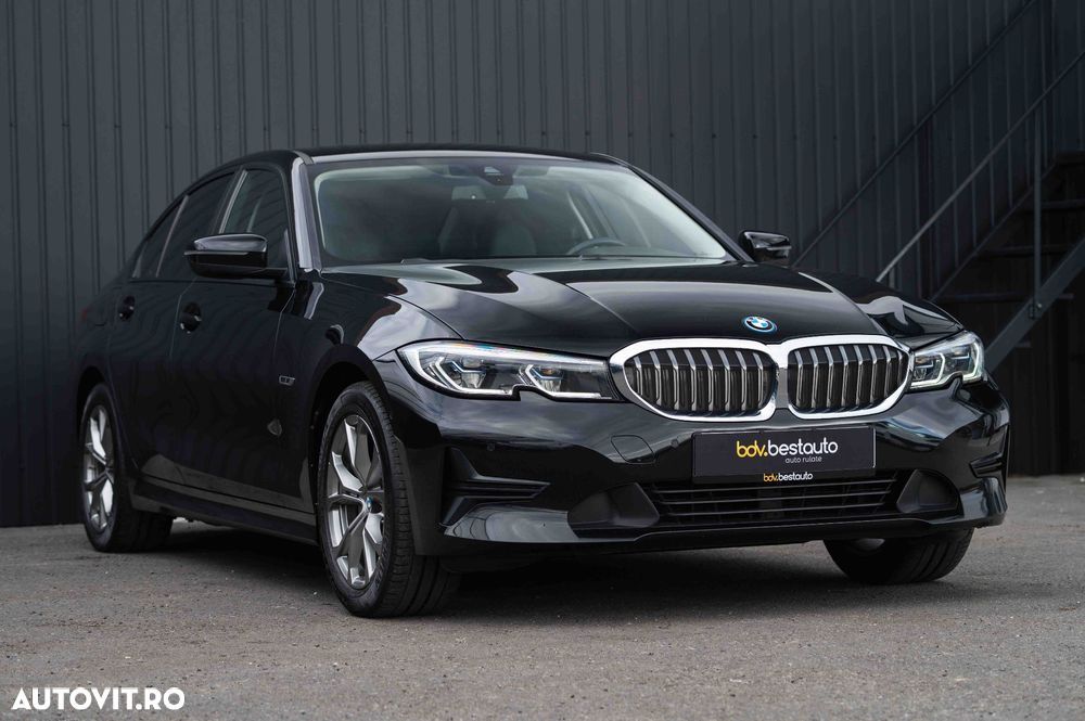 BMW Seria 3 320e AT PHEV - 30