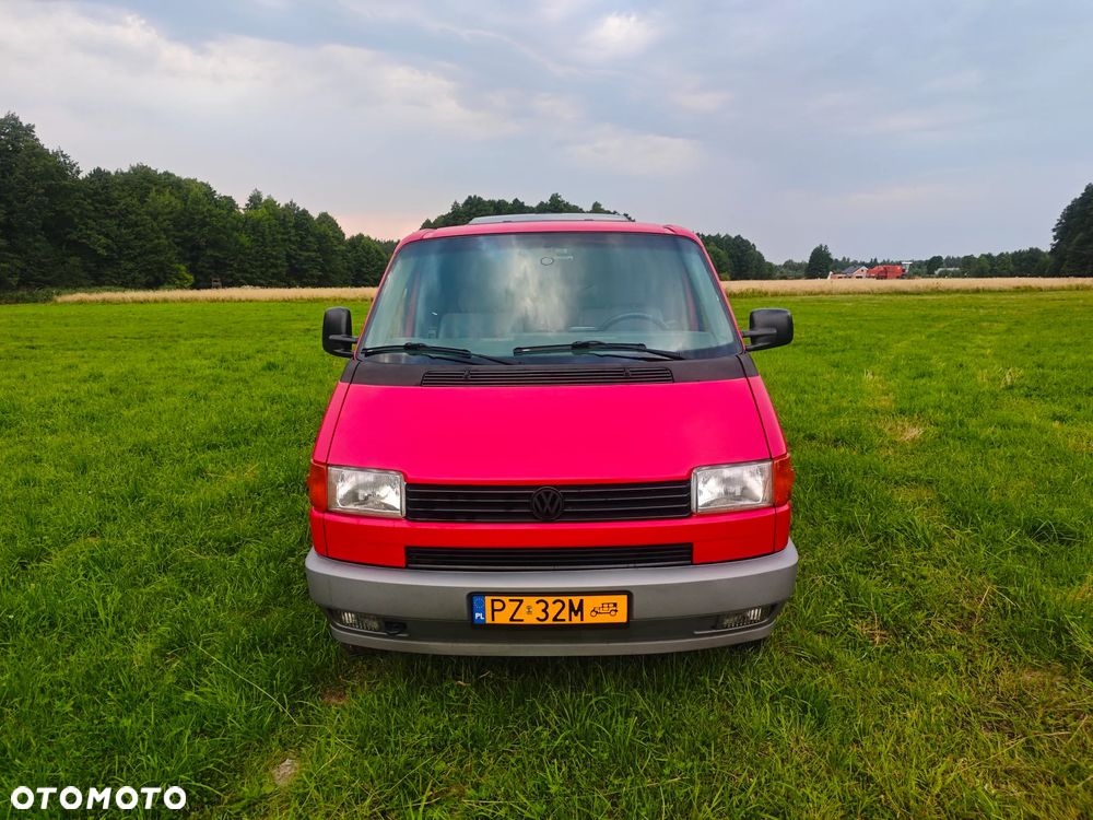 Volkswagen Multivan - 15