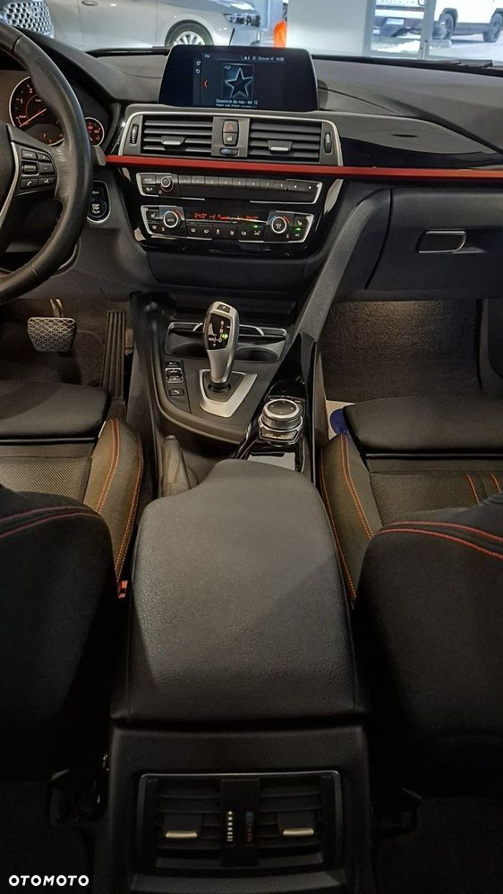 BMW Seria 3 318d Advantage - 23