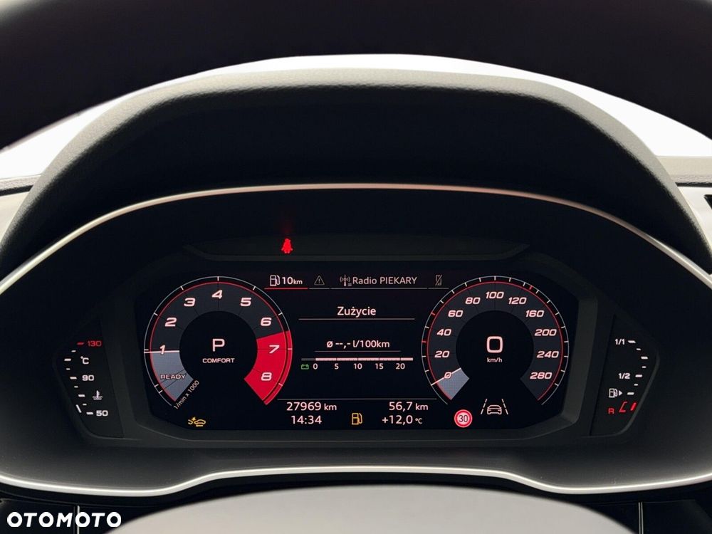 Audi Q3 - 18