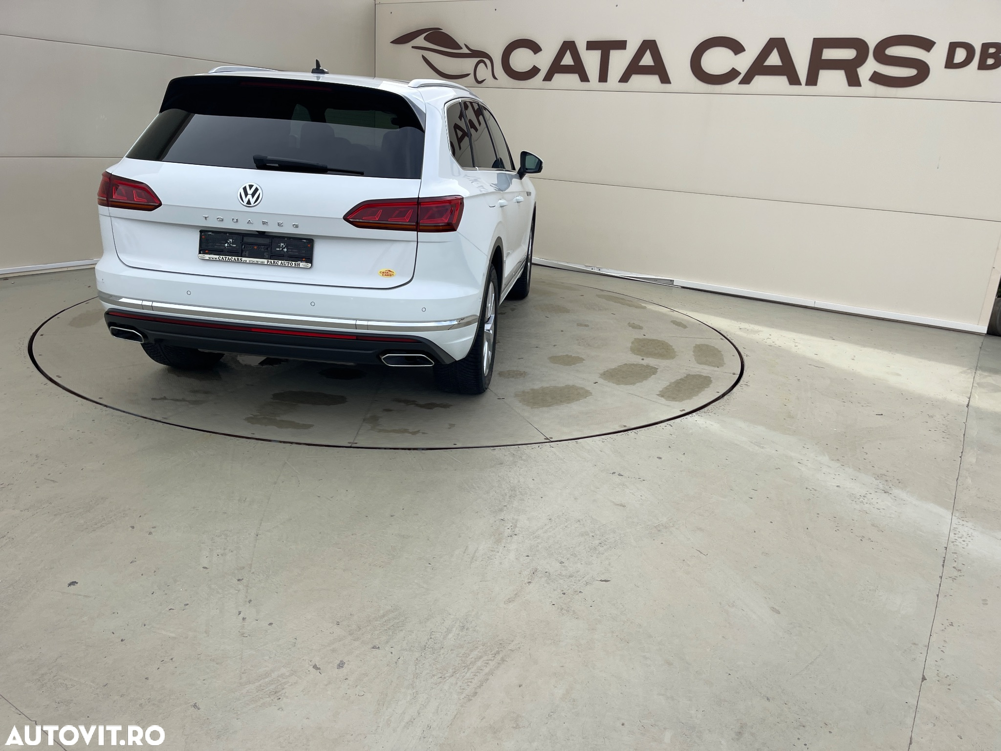 Volkswagen Touareg 3.0 V6 TDI 4Motion DPF Automatik Elegance - 13