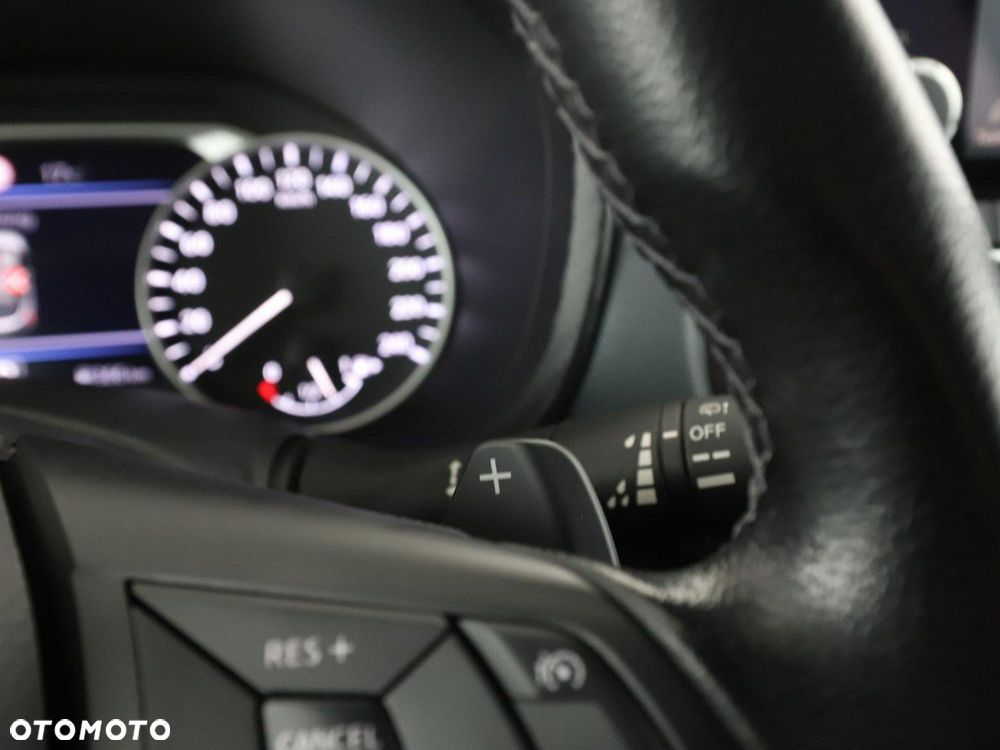 Nissan Juke 1.0 DIG-T N-Connecta DCT - 30