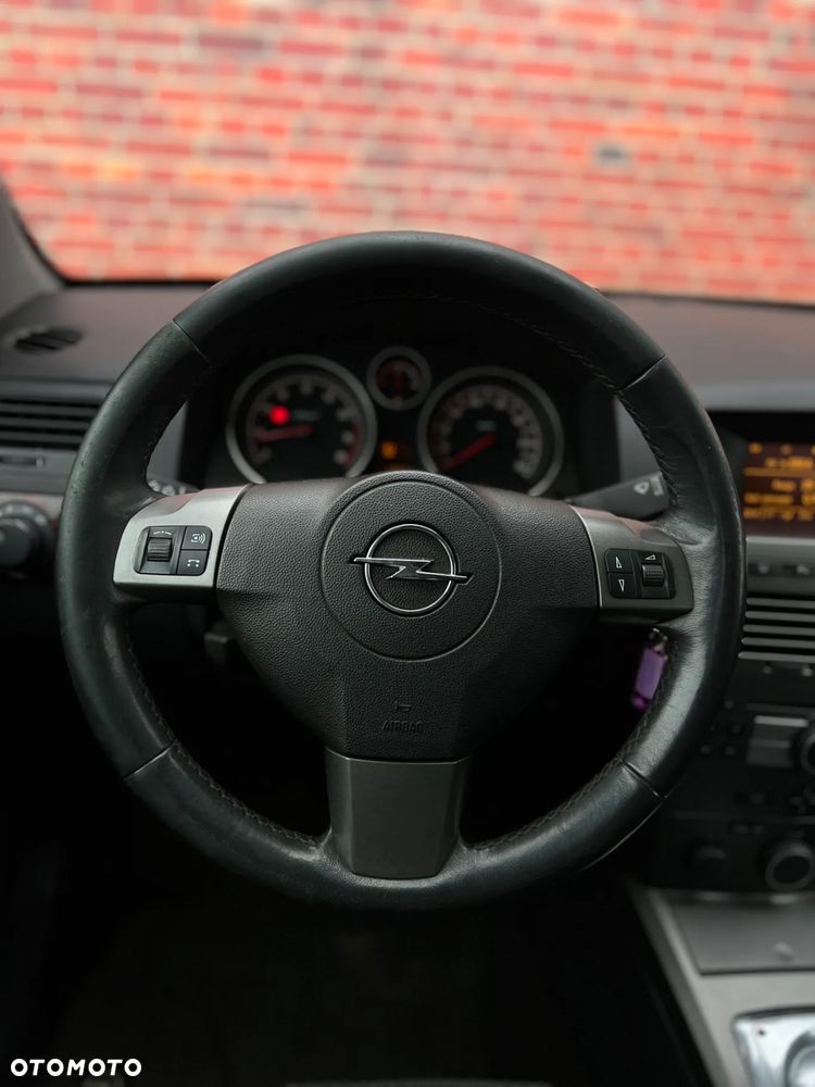 Opel Astra - 28